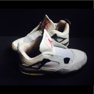 Jordan cement 4 retros